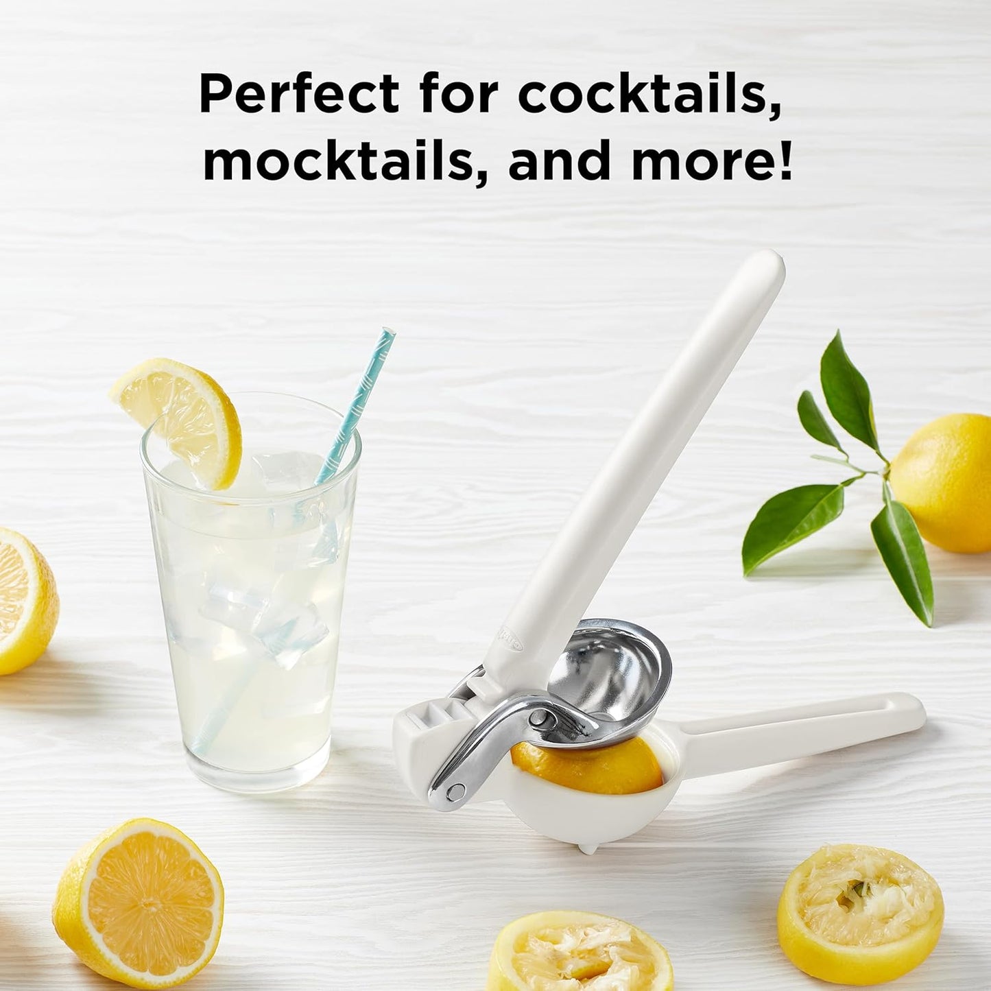 Chef'n FreshForce Lemon Squeezer Citrus Juicer, Manual Hand Press with Dual-Gear Power for Maximum Juice Extraction, Durable, Lime Green