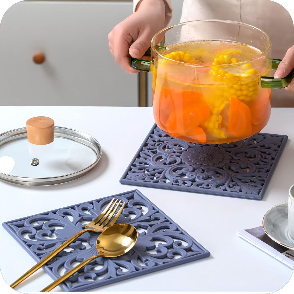 Silicone Trivets Mats-Trivets for Hot Dishes, Table, Countertop, Non-Slip Heat Resistant Modern Kitchen Teapot Trivet - Flexible Trivet Square, Hot Pads for Pots & Pans of 3 Blue