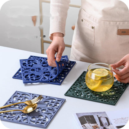 Silicone Trivets Mats-Trivets for Hot Dishes, Table, Countertop, Non-Slip Heat Resistant Modern Kitchen Teapot Trivet - Flexible Trivet Square, Hot Pads for Pots & Pans of 3 Blue