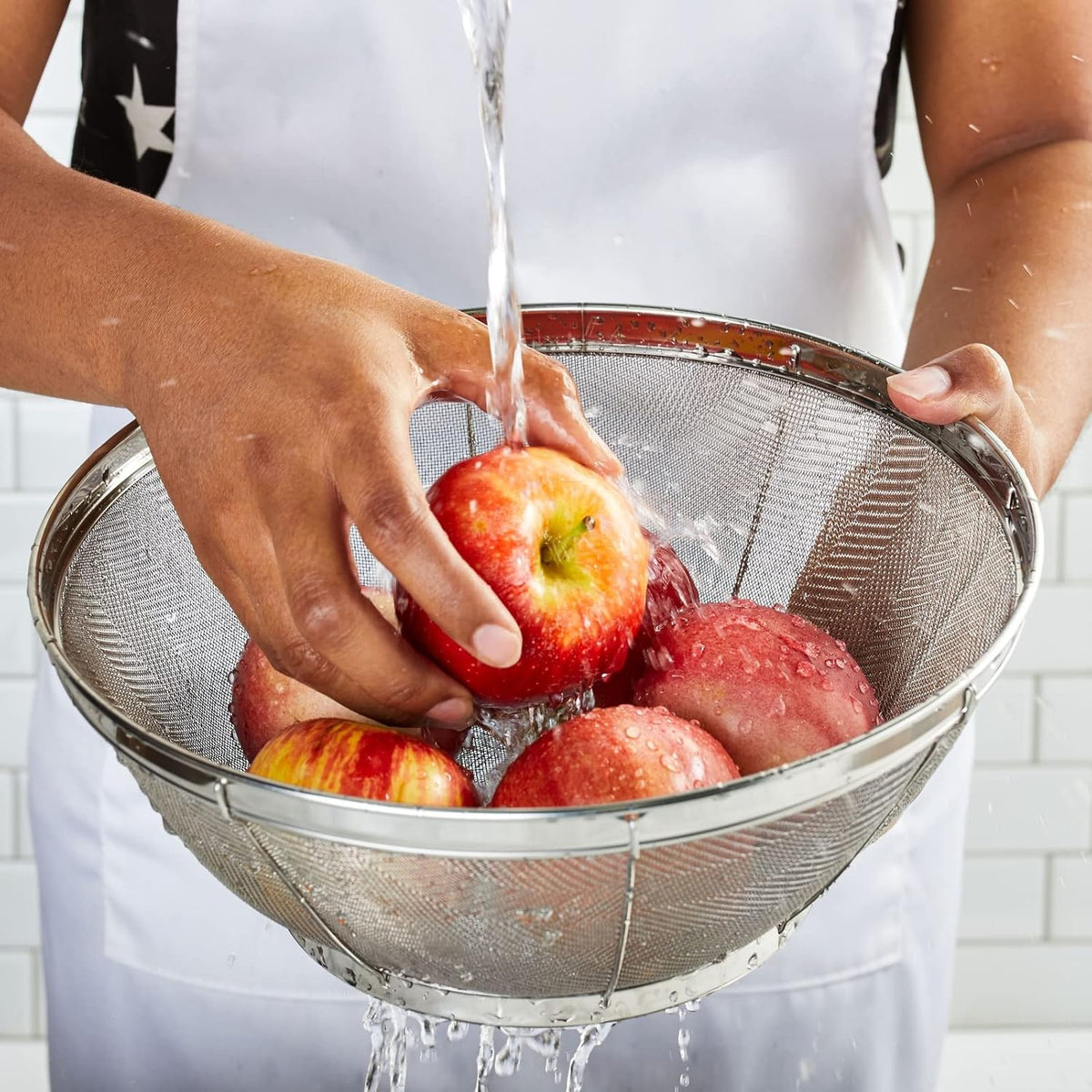 Stainless Steel Fine Mesh Strainer - Durable Rust-Resistant Mesh Colander - Ergonomic Handle Rice Colander - Ultra-Fine Flour Sifter - Dishwasher Safe with Stable Design - 11 in x 4 in, Silver