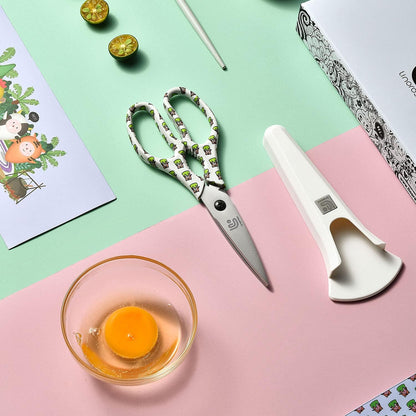 Kitchen Scissors Heavy Duty Kitchen Shears with Magnetic Holder Made with Japanese Steel 4034, Multipurpose Ultra Sharp Cooking Scissors for Meat/Vegetables/BBQ/Herbs/Pizza (Graphic,Cow)