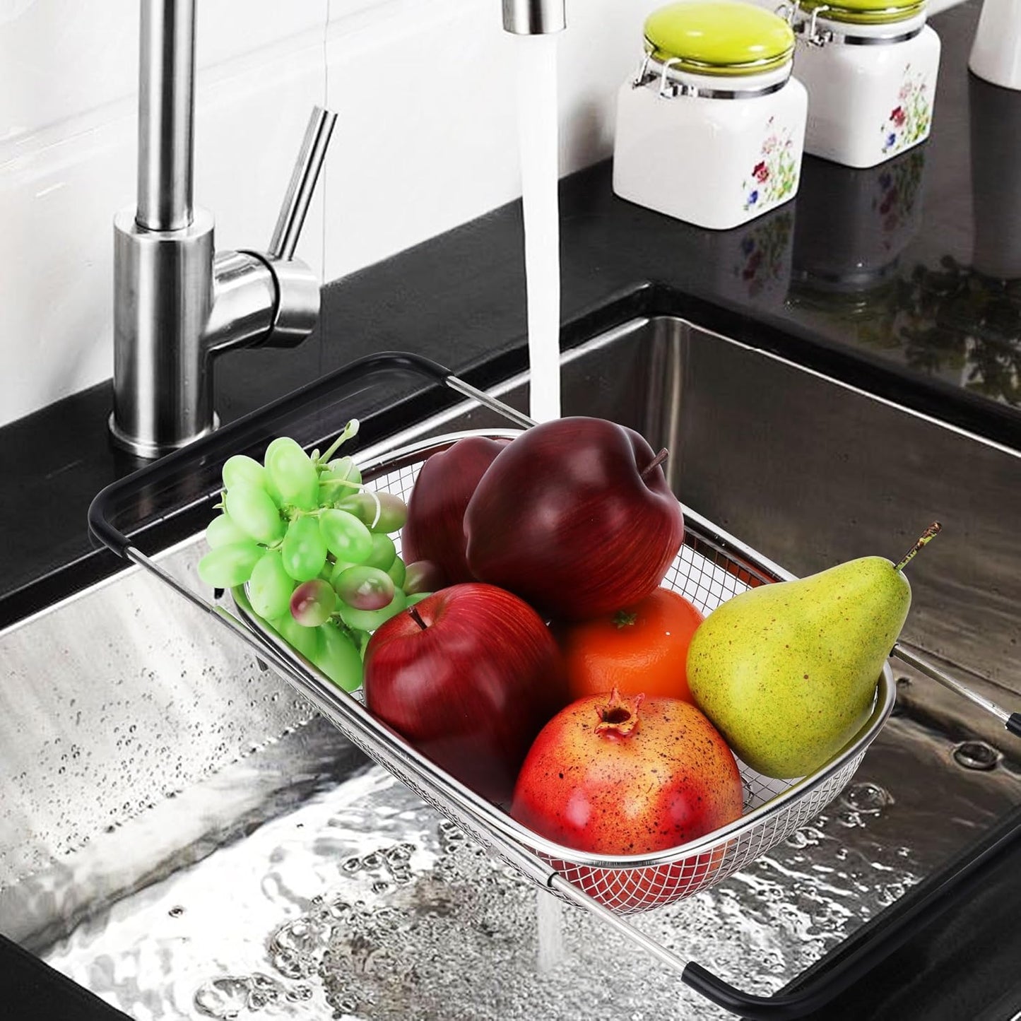 ZDRongZhen Kitchen Accessories Over the Sink Colander Strainer Basket，Stainless Steel Colander with Expandable Rubber Grip Sink Drainer-Rinse Vegetables Fruits &Strain&Drain (Medium-grid)