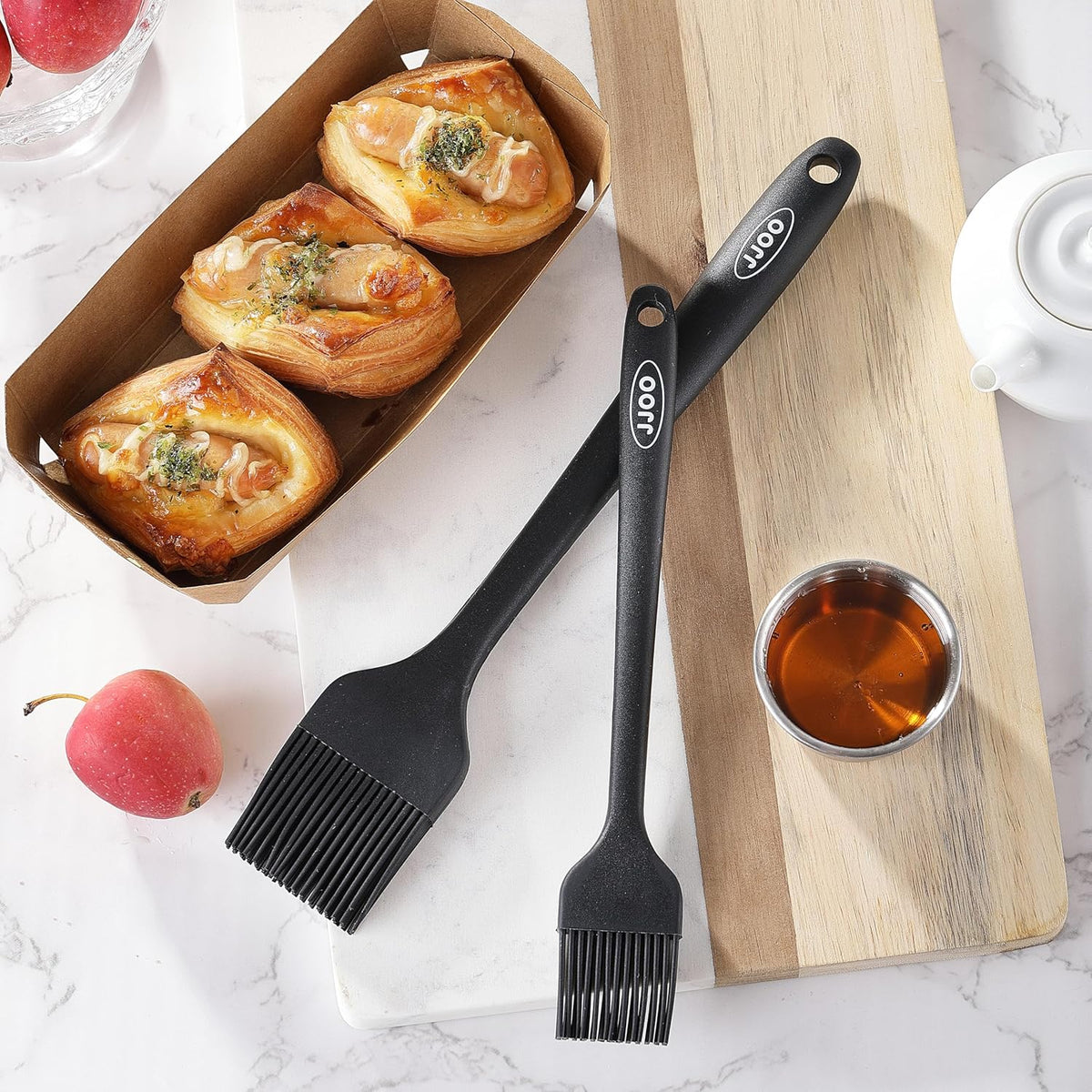 2PCS Silicone Basting Pastry Brush, Heat Resistant Food Cooking Brush for Oil, Sauce, Baking, BBQ and Grill, BPA Free, Dishwasher Safe (2Pack, Black)