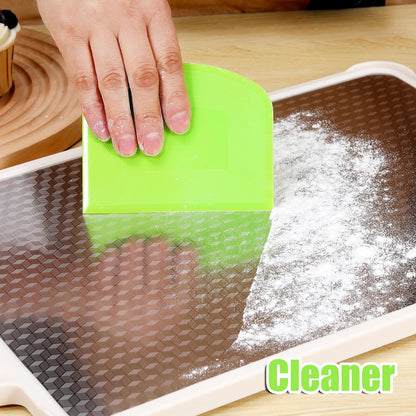 4 Pcs Dough Scraper，Bench Scraper,Multifunctional Kitchen Scraper Tool,for Bread Cake Dough Fondant Icing（White, Green）