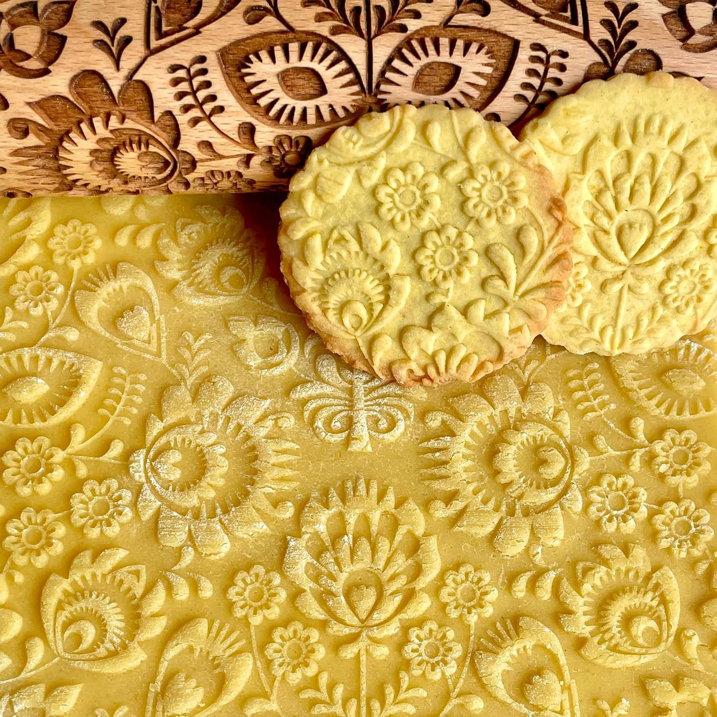 FLOWERING VINE Embossing Rolling Pin. Laser Engraved Dough Roller with Climbing Flowers Pattern for Embossed Cookies or Pottery by Algis Crafts