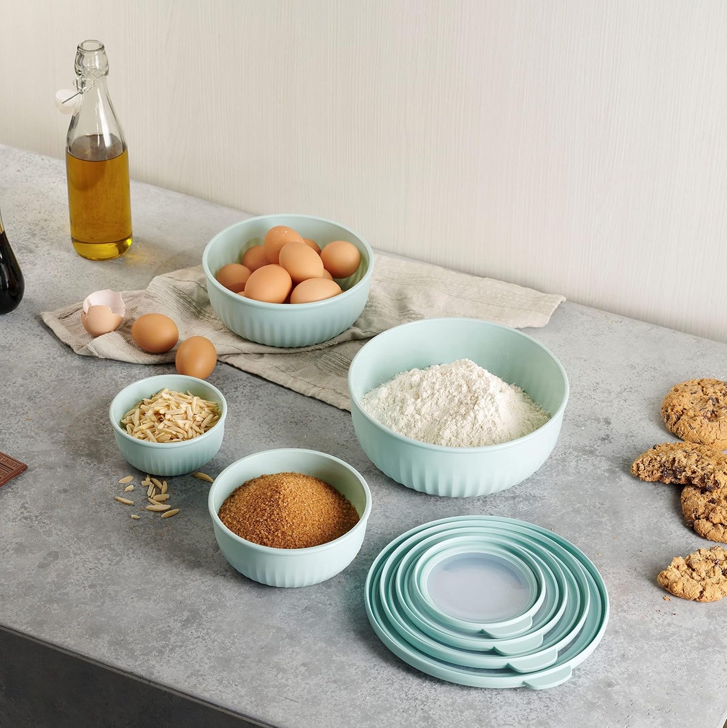Table Concept Food Storage Containers, Plastic Bowls with Lids Set, Mixing Bowls, Food Prep Containers, Meal Prep Container, 8 Piece Set