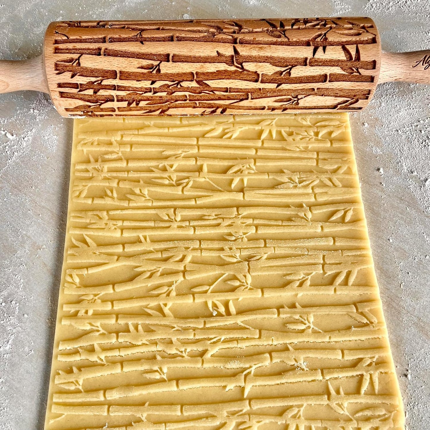 BEEHIVE Embossing Rolling Pin with Pattern. Laser Engraved Embossing Dough Roller for Homemade Cookies and Pottery by Algis Crafts