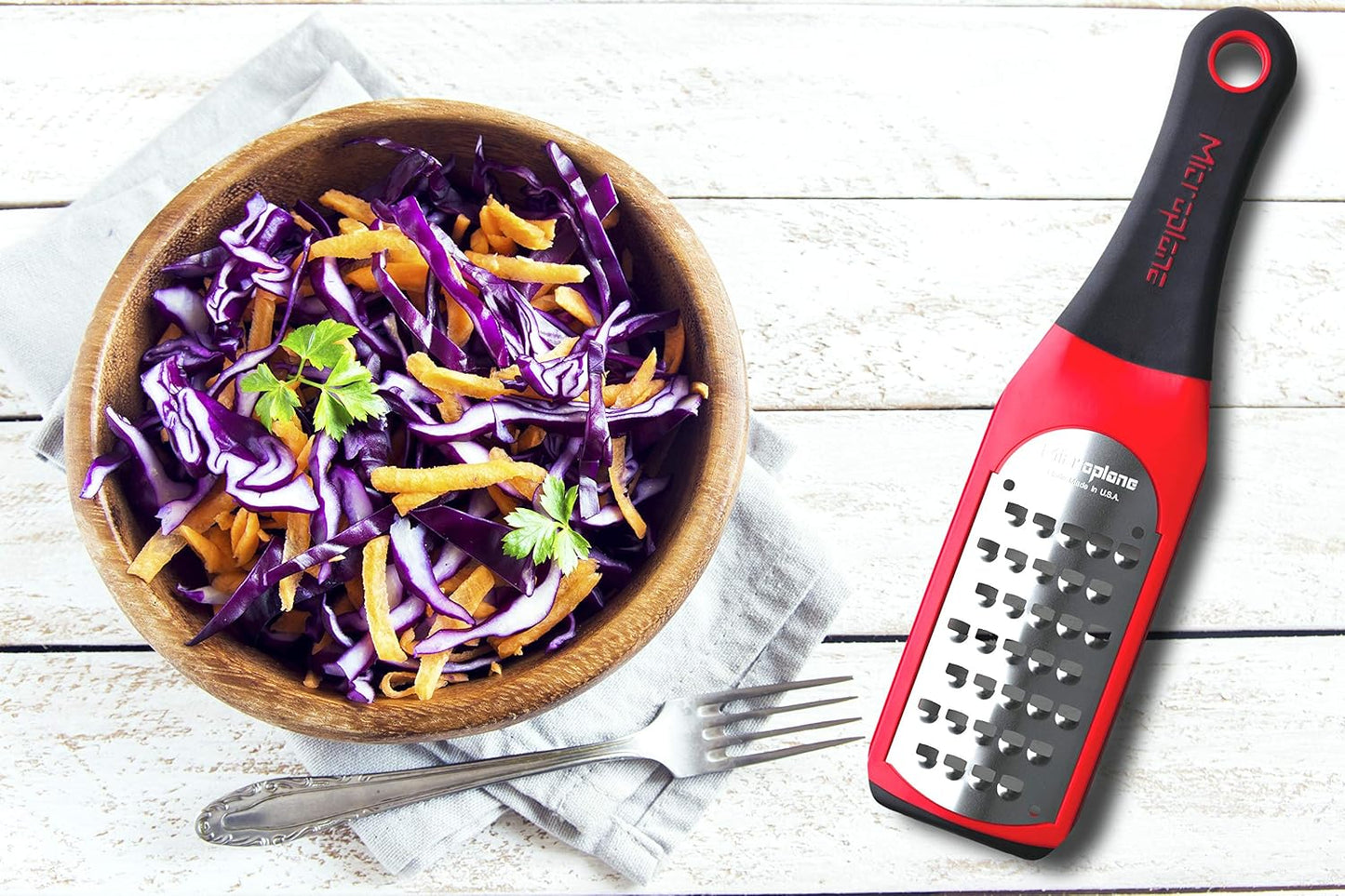 Microplane Artisan Series Cheese Grater and Zester (Extra Coarse, White)
