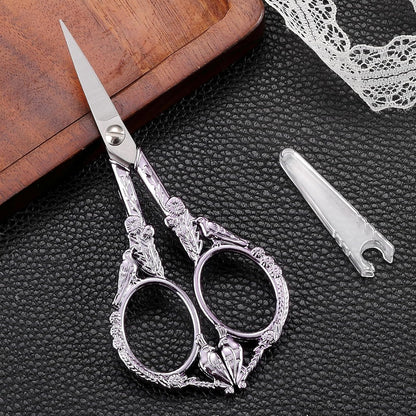 YOUGUOM Sewing Embroidery Scissors, Small Thread Scissor for Craft Artwork Needlework Yarn Knitting Detail Snips, Black Cute Bird Shears