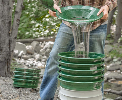 SE 13.25 Inch Wide Stackable Classifier Gold Prospecting Pan - 1/8 Inch Stainless Steel Mesh Sifting Pan, Green