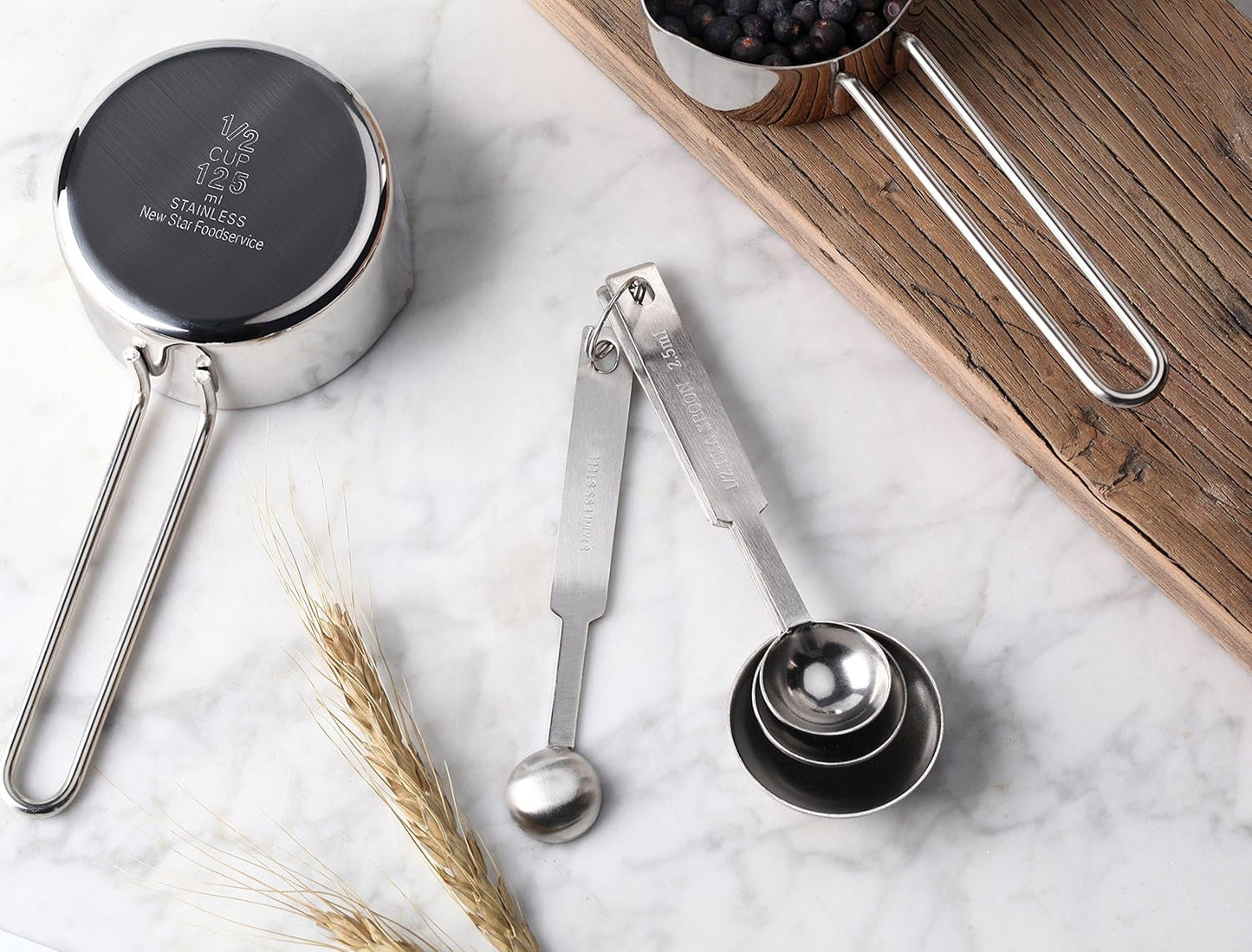 New Star Foodservice 42917 Stainless Steel Measuring Cups and Spoons Set, 8-Piece Metal Measuring Set for Baking, Cooking, Dry and Liquid Ingredients, Restaurant Grade, Silver