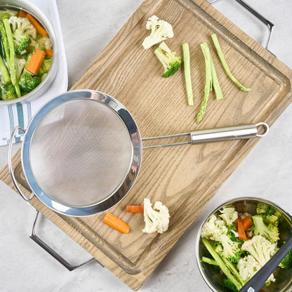 Restaurantware 11.5 in Stainless Steel Fine Mesh Strainer - German Standard Sieve Sifter with Ergonomic Handle, Dishwasher Safe - Reinforced Metal Food Strainer for Quinoa, Soup, Sauce, Baking
