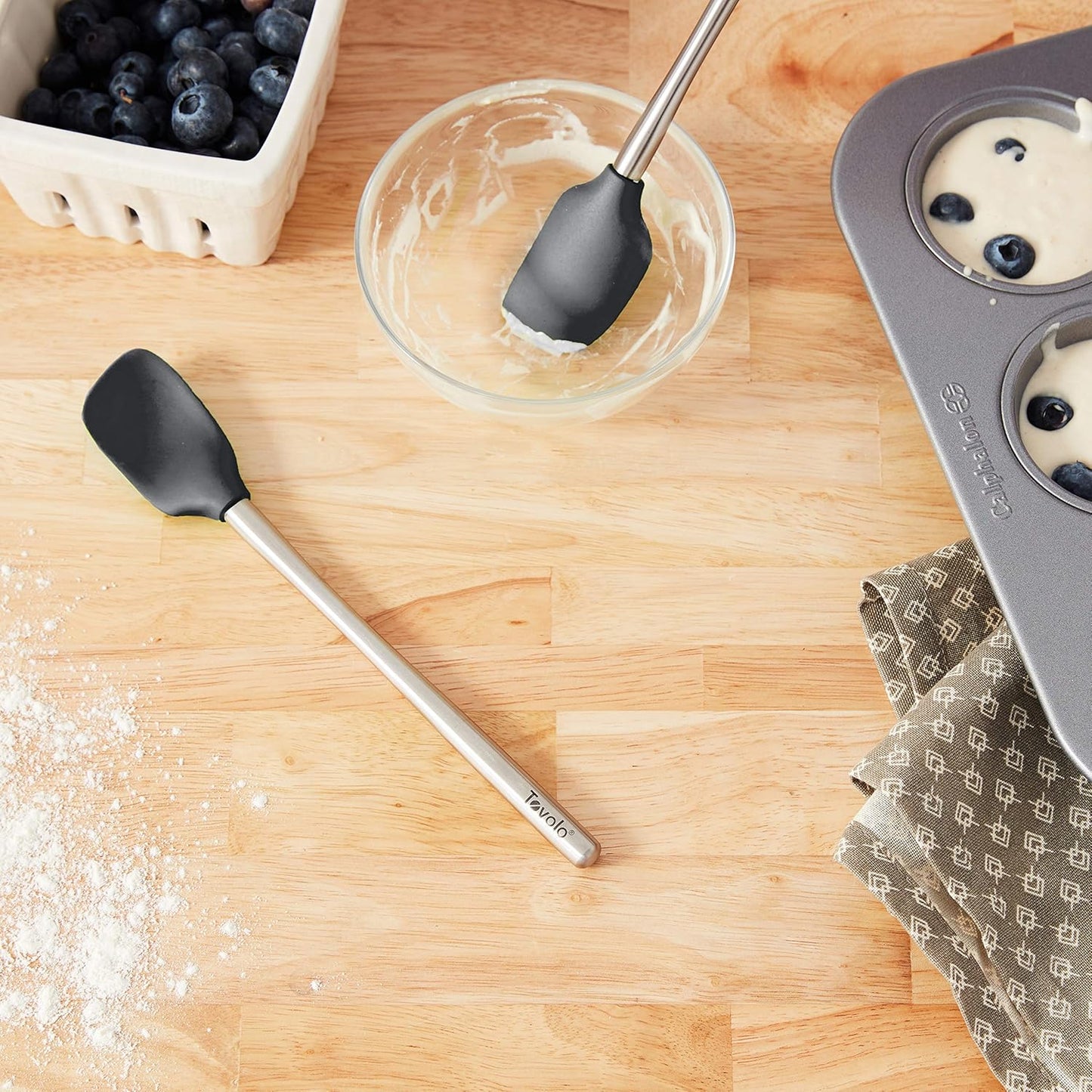 Tovolo Flex Core Silicone Spatula Spoonula Set of 2 for Non Stick Cast Iron Cooking & Baking, Dishwasher Safe Heat Resistant BPA Free Long Stainless Steel Handle Kitchen Utensil, Charcoal Gray