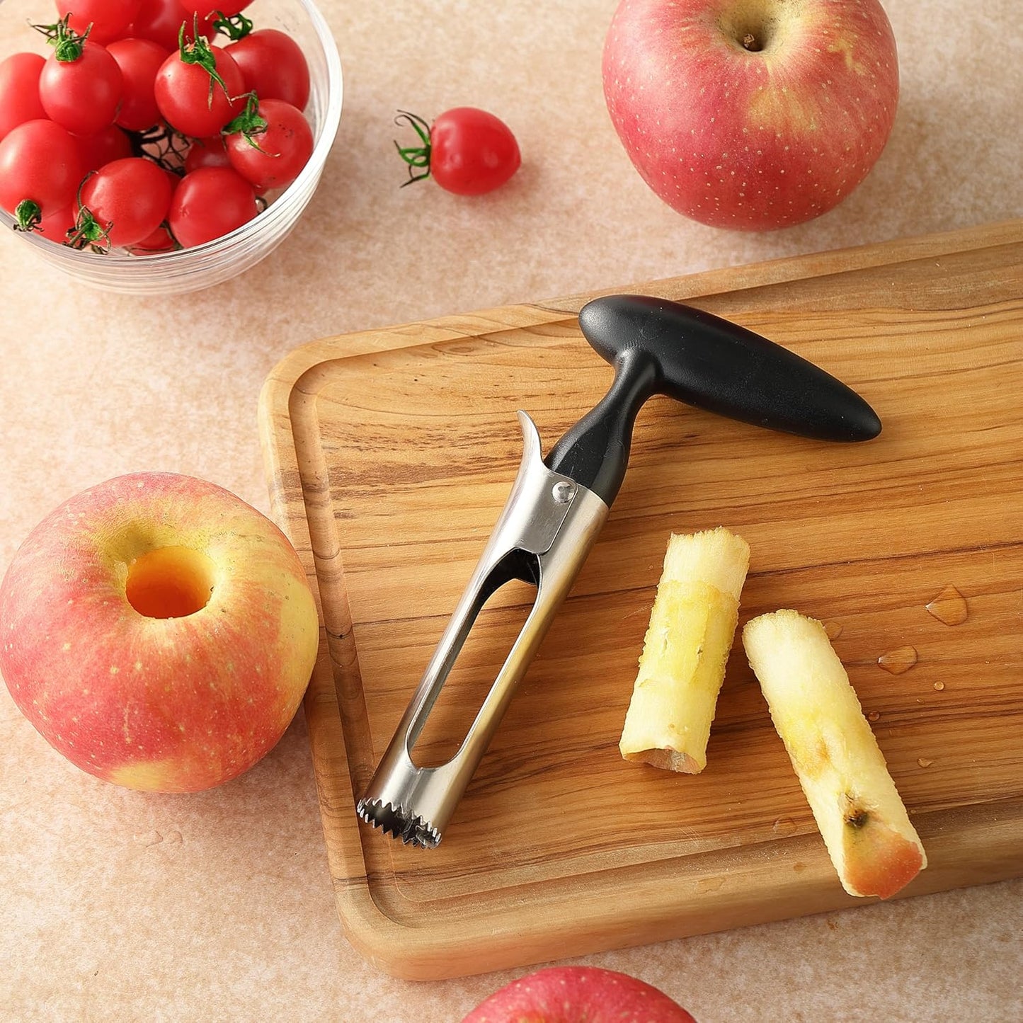 Apple Corer, Comfortable Handle and Sharp Serrated Blade Apple Core Remover, Sturdy and Easy to Use for Apple and Pear Core, Dishwasher Safe - Black
