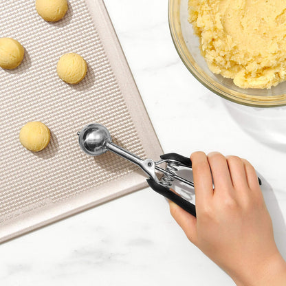 OXO Good Grips Small Cookie Scoop Black/Silver