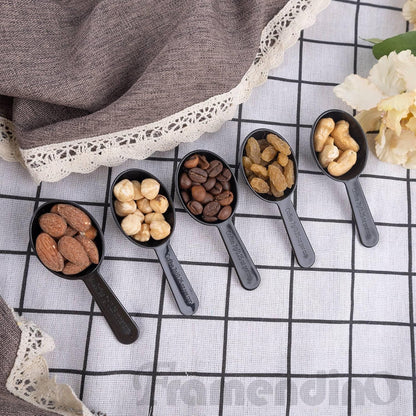 Framendino, 5 Pack Plastic Coffee Measuring Spoons Short Handle Scoops for Tea Sugar Cereal Milk Powder Spices Black 7g