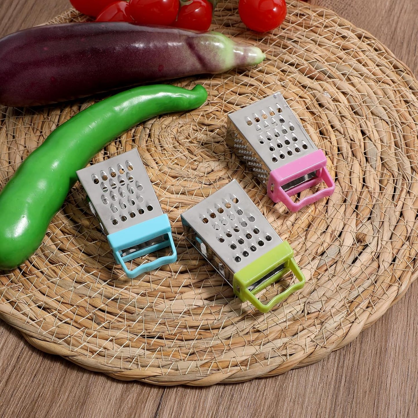 6Pcs Mini Cheese Grater, Stainless Steel Professional Box Grater Efficient Kitchen Small Gadget for Grating Garlic Ginger Vegetable Chocolate Parmesan