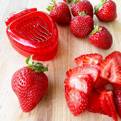R&M Strawberry Shaped Fruit Slicing Tool with Stainless Steel Blades