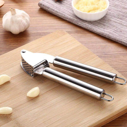 Generic Premium Garlic Press Set - Rust proof, dishwasher safe, easy-squeeze, ergonomic handle (Stainless steel "" Silver""), Standerd, STGPM-1