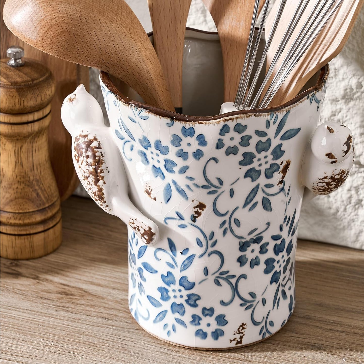 Utensil Holder for Kitchen Counter, Modern Farmhouse Rustic Cooking Utensil Holder and Crock, Exquisite Chinoiserie Floral Ceramic Utensil Organizer for Home Kitchen Decor- Green and Beige