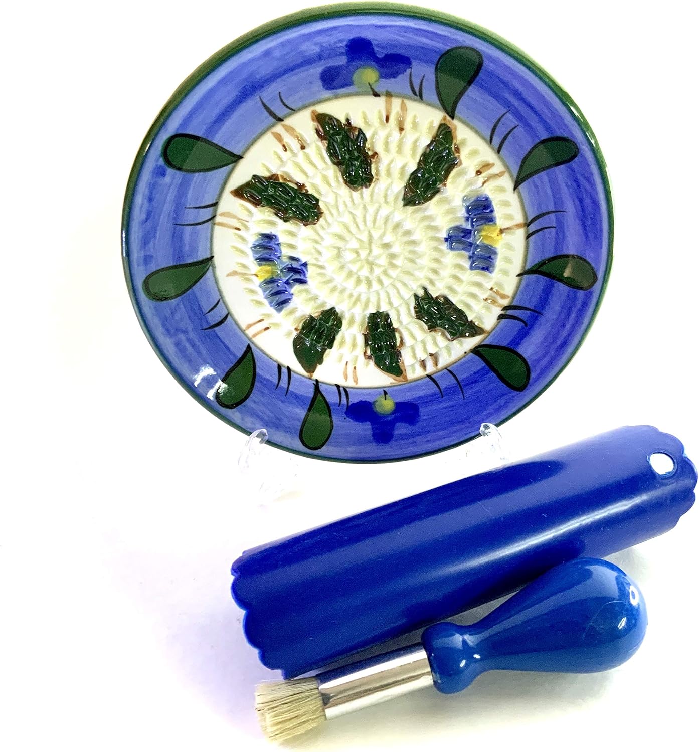 BonCera, All-in-one Premium Ceramic Garlic Grater Plate 4-Piece Set - Blue Flower Design, Classic Style - For Garlic, Ginger, Chocolate, and more! - Comes with 5.25" Plate, Peeler, Brush, and Stand
