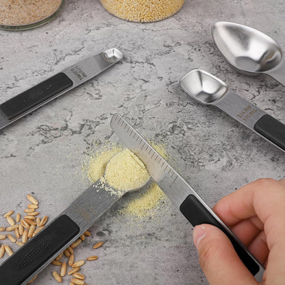 Magnetic Measuring Spoons Set Stainless Steel Double Sided Measuring Spoons | Measuring Teaspoon Tablespoon with 1 Leveler for Dry and Liquid Ingredients