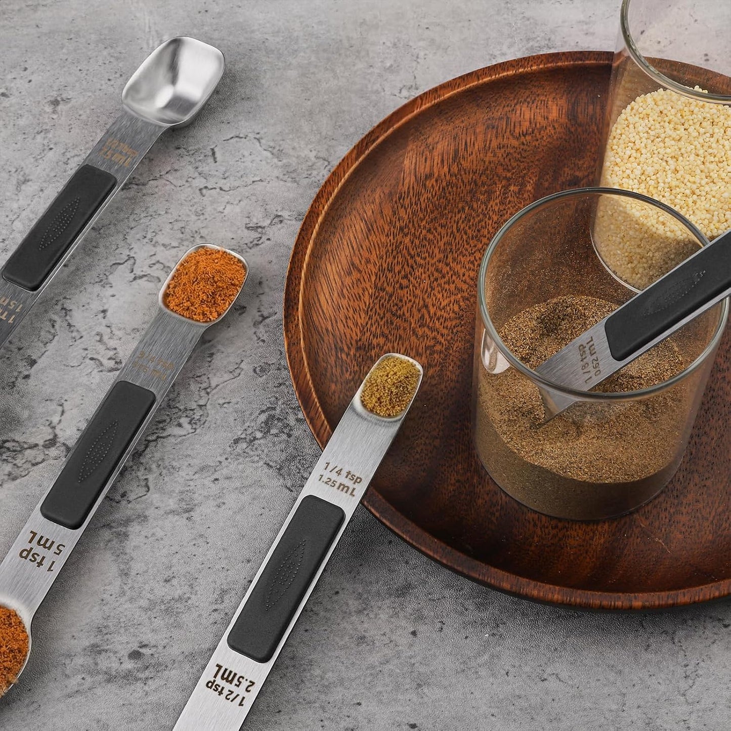 Magnetic Measuring Spoons Set Stainless Steel Double Sided Measuring Spoons | Measuring Teaspoon Tablespoon with 1 Leveler for Dry and Liquid Ingredients