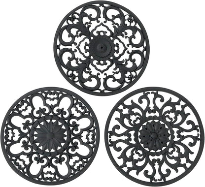 Extra Thick Silicone Trivet Mat for Hot Dishes, Hot Pots and Pans, Pot Holder, Hot Pad to Protect Your Table and Countertop, Kitchen Decor and Accessories,Black,Set of 3