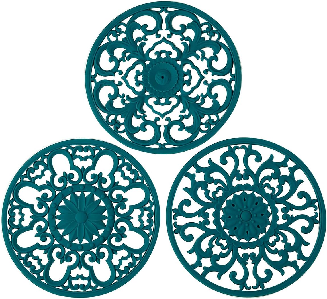 Extra Thick Silicone Trivet Mat for Hot Dishes, Hot Pots and Pans, Pot Holder, Hot Pad to Protect Your Table and Countertop, Kitchen Decor and Accessories,Black,Set of 3