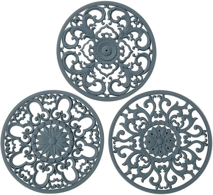 Extra Thick Silicone Trivet Mat for Hot Dishes, Hot Pots and Pans, Pot Holder, Hot Pad to Protect Your Table and Countertop, Kitchen Decor and Accessories,Black,Set of 3