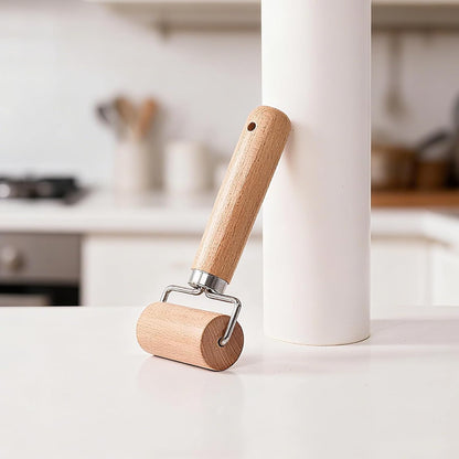 Wooden Dough Roller Small Single Wheel Handheld Rolling Pin for Pastry Pizza Baking Handmade Beechwood Kitchen Tool(5.91 x 2.76Inch)
