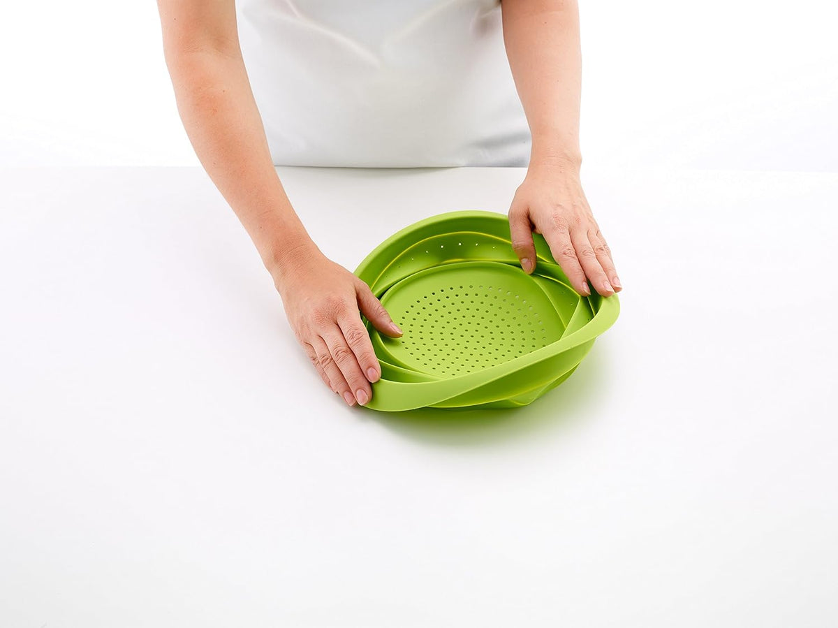 Collapsible Colander, 7 Inch - Compact Silicone Food Strainer, Space-Saving Kitchen Strainer for Pasta, Fruits, Vegetables - BPA-Free & Durable Anti-Slip Handles, Easy to Store & Clean (Green)