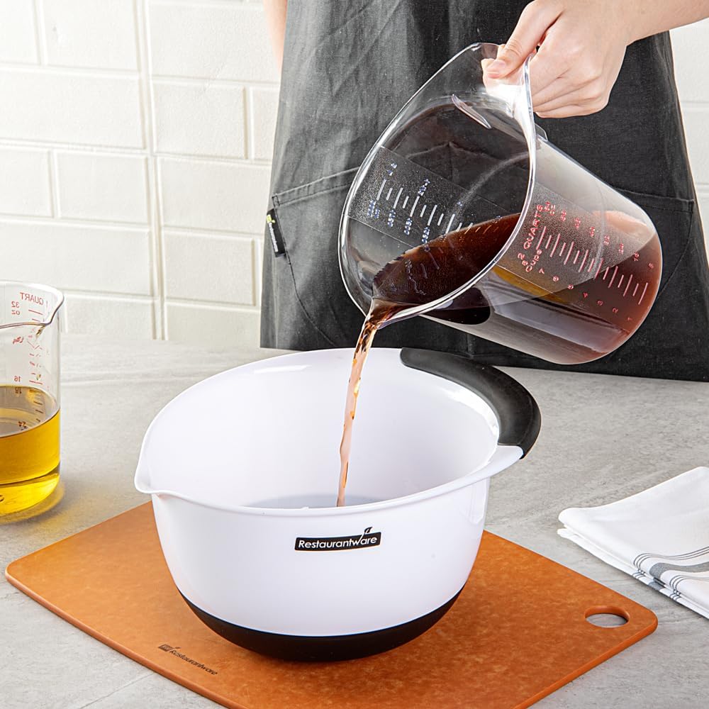 RW Base 1 Pint Measuring Jar 1 Durable Measuring Beaker - Metric And Imperial Units V-Shaped Spout Clear Plastic Measuring Cup Handle With Thumb-Grip Tolerates Up To 248F