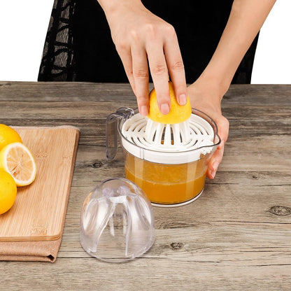 Citrus Juicer, Orange Lemon Manual Hand Squeezer, Anti-Slip Lid Rotation Reamer Lime Press, 17-Ounce Capacity, Clear