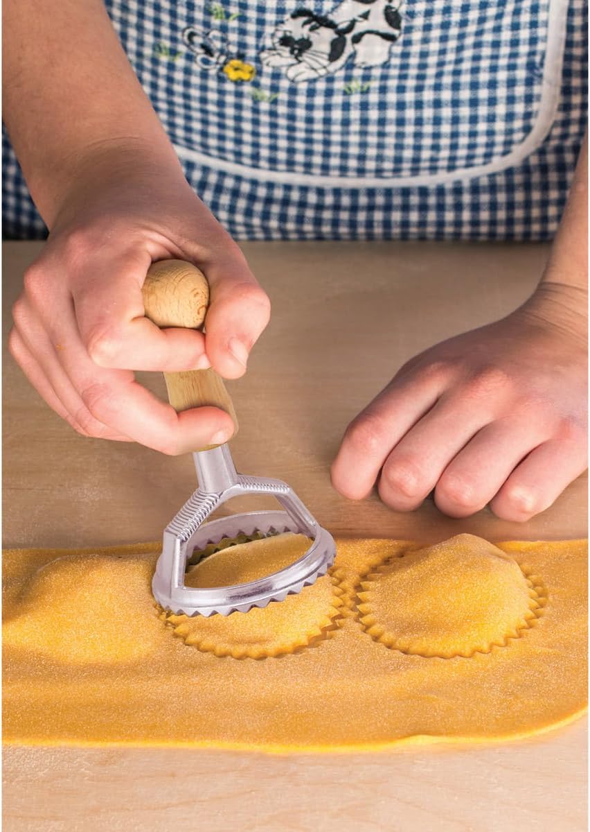 Ravioli Maker Stamp With Wooden Handle, Fluted Heart Shape, For Homemade Pasta, Cookies, Everyday Meals, And Holidays, 2.5-Inch