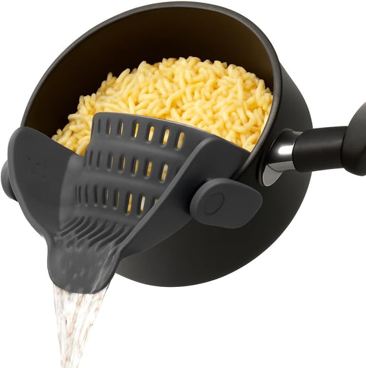 Pasta Strainer Clip-On for Pots and Pans – Heat Resistant Colander for Vegetables and Noodles – Space-Saving Design – BPA-Free, Dishwasher Safe, Universal Fit (Black)