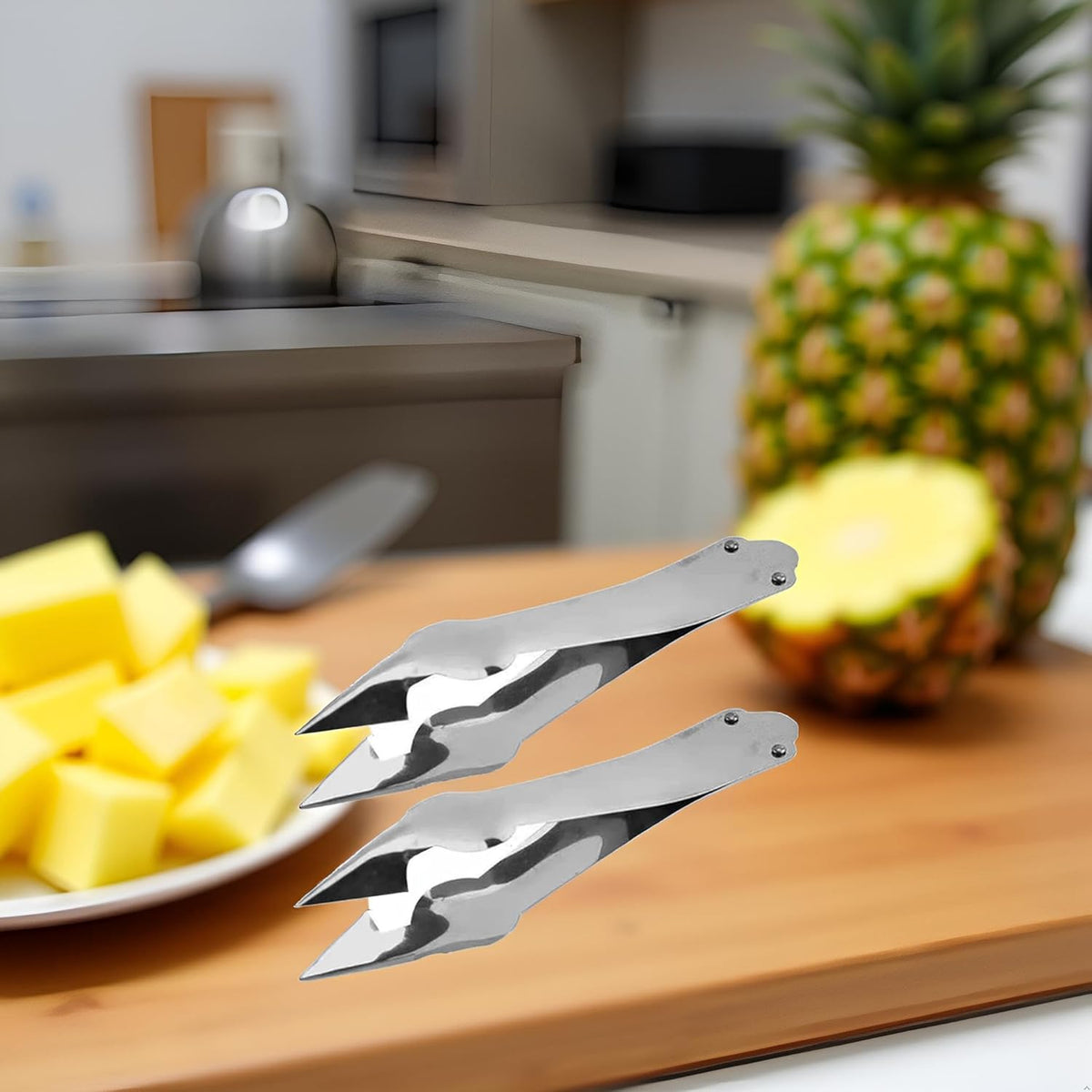 2Pcs Pineapple Tweezers Sturdy Multipurpose Dishwasher Safe Pineapple Eye Clip Stainless Steel Pineapple V Shape Pineapple Eye Cutter for Home Kitchen Fruit Store Supermarket