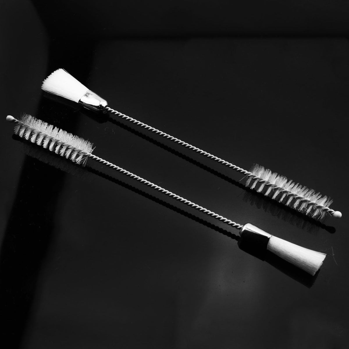 4PCS Pastry Tip Cleaner Brushes Double Ended Nylon Bristle Brushes Cake Decorating Nozzle Cleaners For Piping Bags Frosting Dispensers 100mm 140mm White