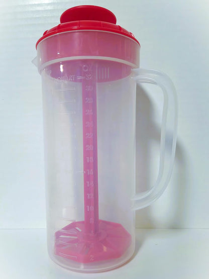 Salad Dressing Mixer, 1 Quart Capacity, Plastic Blender with Measurements, Includes Mixing Lid & Normal Lid, Emulsifies Homemade Ranch, Vinaigrettes, Italian Dressings & More (Green)