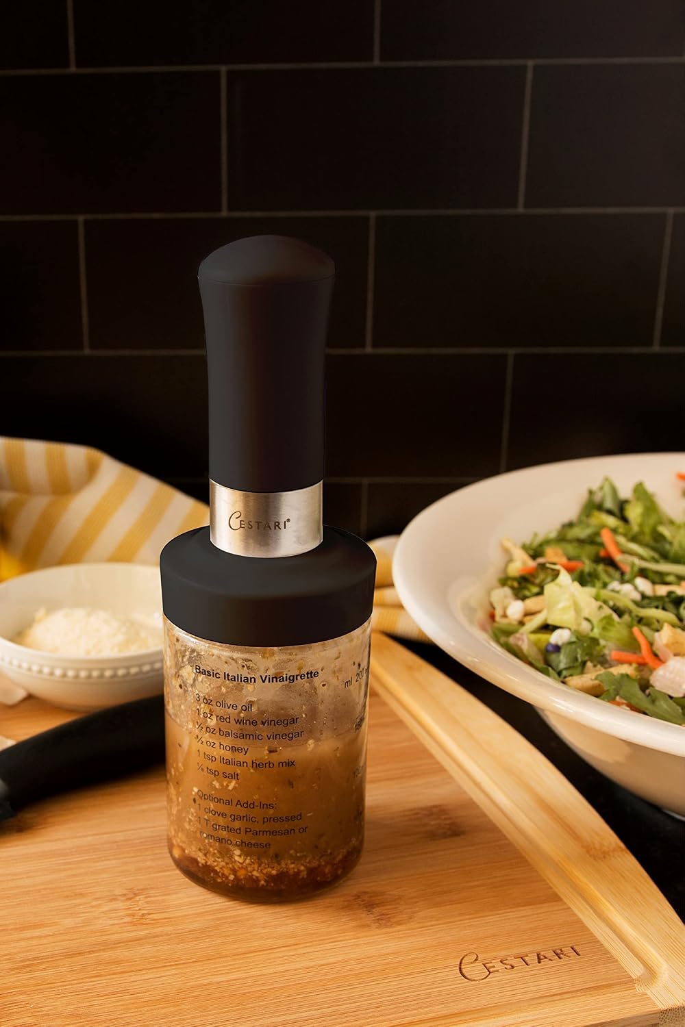 Glass Salad Dressing Bottle: Premium Borosilicate Salad Dressing Shaker with Mixer Insert