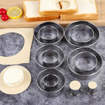 Round Cookie Cutters Set 12 Pieces Bistcuit Cookie Cutters Circle Pastry Cutters Round Donut Ring Molds for Baking for Pastries Doughs Doughnuts