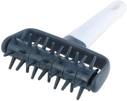 Pizza Roller Spikes Dough Pastry Bubble Docker Roller Pastry Wheel with Spike for Homemade Baking Cake Crackers Pie Hole Maker