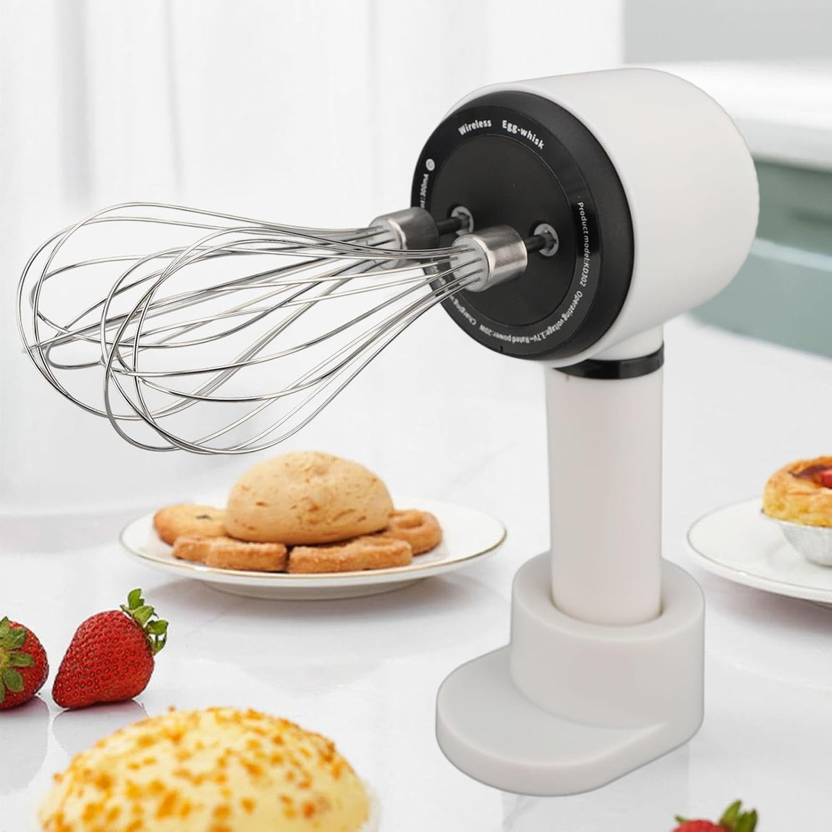 Cordless Electric Hand Mixer Dual Whisk Hand Mixer, Stainless Steel USB Rechargeable Low Speed Cordless Electric Hand Whisk for Baking Kitchen Whipping Mixing Egg Cake Dough