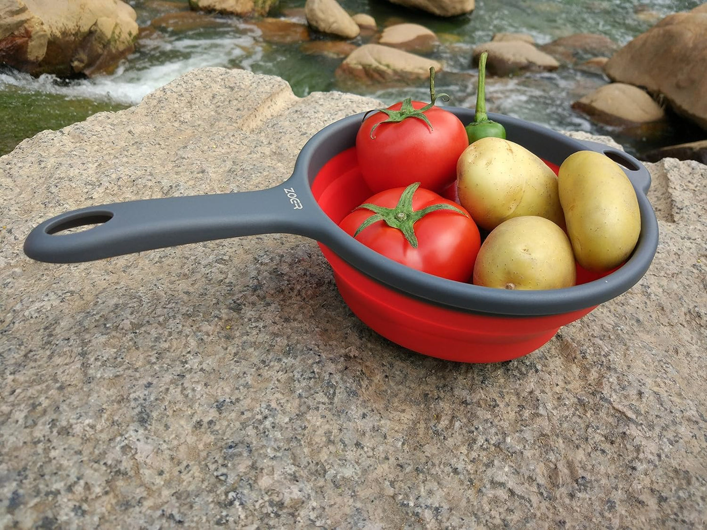 Kitchen Foldable Pasta Strainers,Collapsible Colanders with Handles,Space-Saver Folding Silicone Strainers Colander,Capacity of 2 quart (Green)