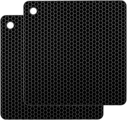 Silicone Non-Slip, Heat Resistant & Water-Trapping Trivet Mats for Water Glasses & Teacup & Coffee Cup & Dishes & Cookware, Multipurpose Kitchen Table Coaster, 5.5-Inch, 2 Pcs, Black