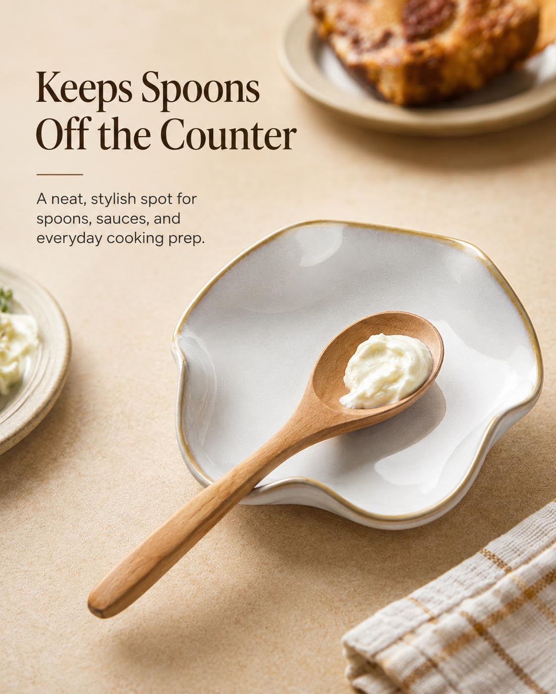 Spoon Rest for Stove Top, Spoon Holder for Stove, 5.3In Ceramic Spoon Rest for Kitchen Counter, Coffee Spoon Holder with Ruffled Edge, Farmhouse Spatula Holder for Kitchen Decor, Beige