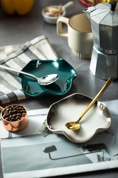 Spoon Rest for Stove Top, Spoon Holder for Stove, 5.3In Ceramic Spoon Rest for Kitchen Counter, Coffee Spoon Holder with Ruffled Edge, Farmhouse Spatula Holder for Kitchen Decor, Beige