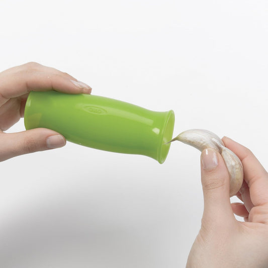 Good Grips Silicone Garlic Peeler with Stay-Clean Storage Case,Clear,1EA