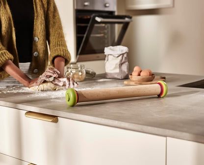 PrecisionPin - Rolling Pin with adjustable pastry thickness, Baking and dough rollers, Beech Wood, Pastel Blue
