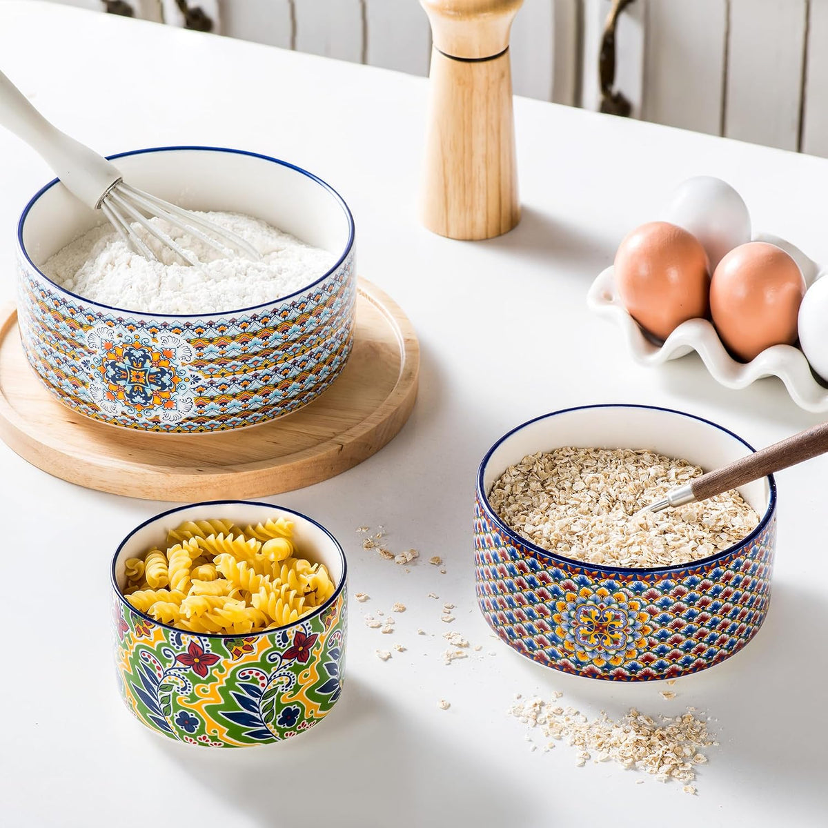 Ceramic Food Storage Bowls with Lids, Nesting Set of 3, 10/20/32 oz